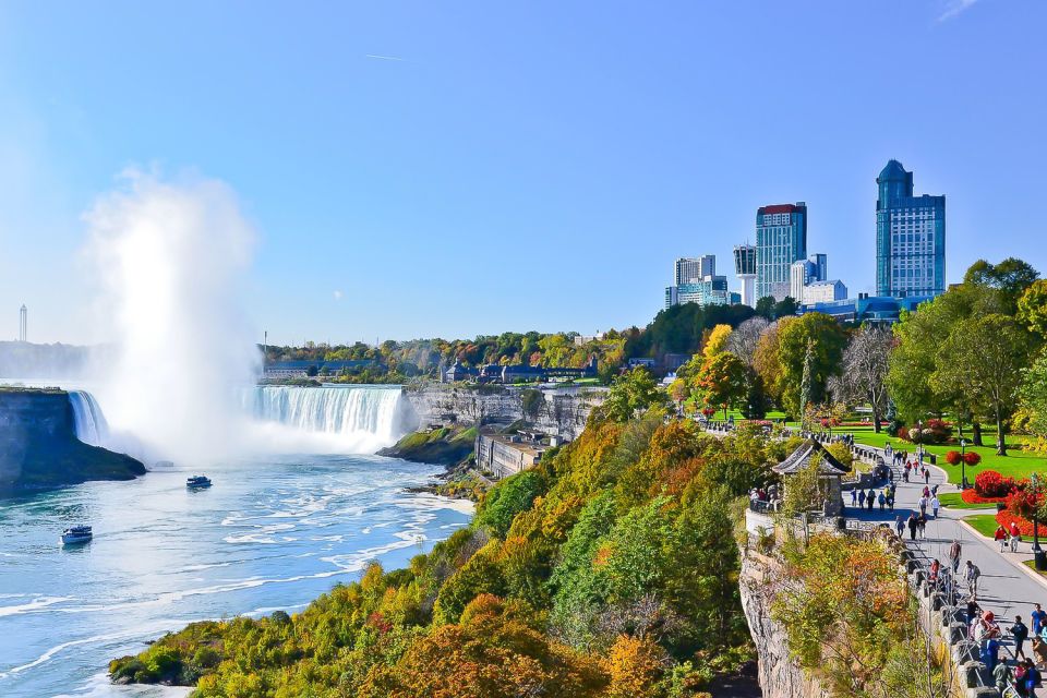 From New York City: Niagara Falls Full-Day Bus Tour