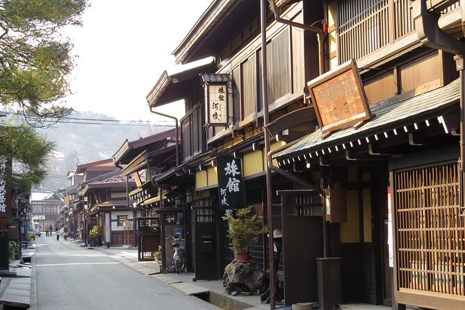 Full Day Private Tour in Takayama and Shirakawago - Tour Pricing and Start Time