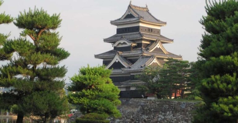 Full-Day Tour: Matsumoto Castle & Kamikochi Alpine Valley