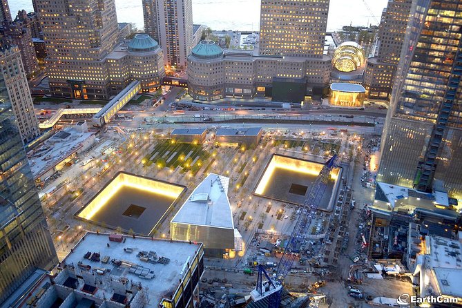 Ground Zero 911 Memorial and World Trade Center Tour  – New York City