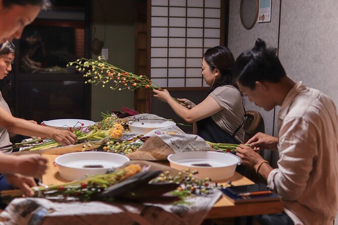 Hands-On Ikebana Making With a Local Expert in Hyogo