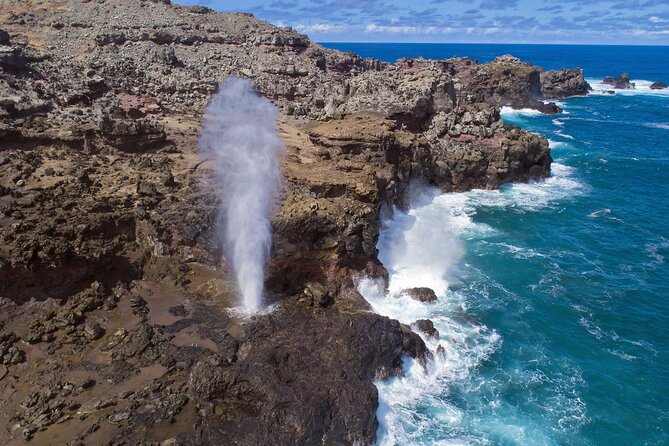 Hidden Gems of Oahu Circle Island Tour With Byodo in Temple - Weather and Traveler Considerations