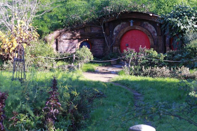 Hobbiton and Spellbound Tour (Glowworm Cave at Waitomo) - Tour Itinerary