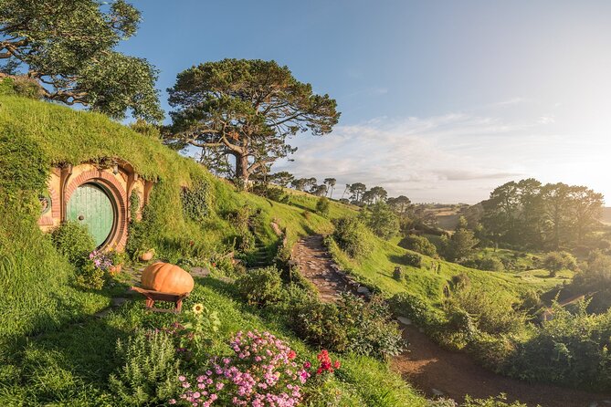 Hobbiton & Rotorua Buried Village Private Tour From Auckland - Tour Highlights