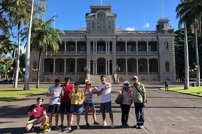 Honolulu Downtown Walking Tour - Guide Attire and Start Time