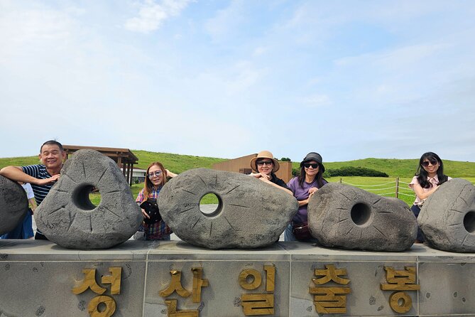 Jeju Mt. Hallasan Hiking & Oreum Volcanic Cone Day TOUR