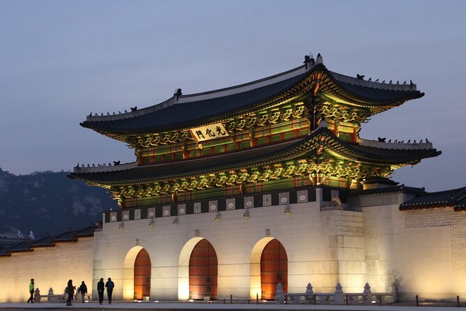 [KoreaByLocal] Authentic Seoul Night Walk and Chicken & Beer - Tour Highlights