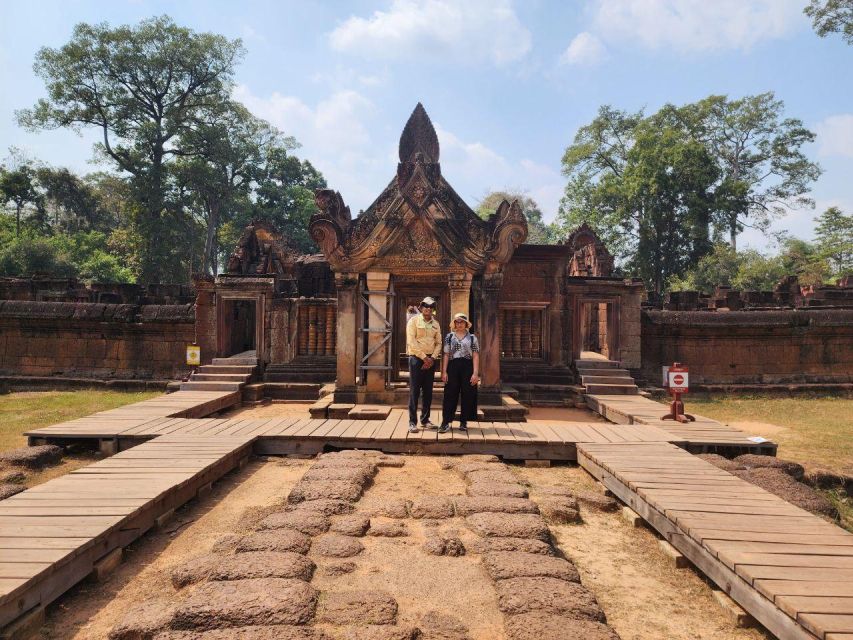 Kulen Mountain & Banteay Srei & Boeng Mealea Temples