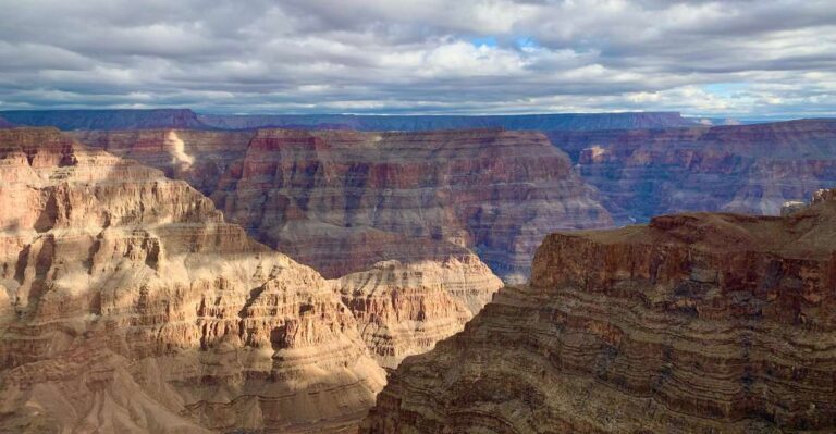 Las Vegas: Grand Canyon West Rim Private Van Tour