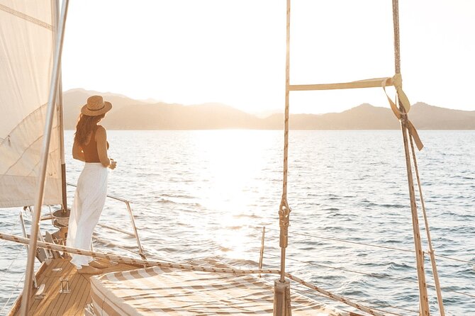 Magnetic Island Sip and Sail Sunset Cruise - Experience Details