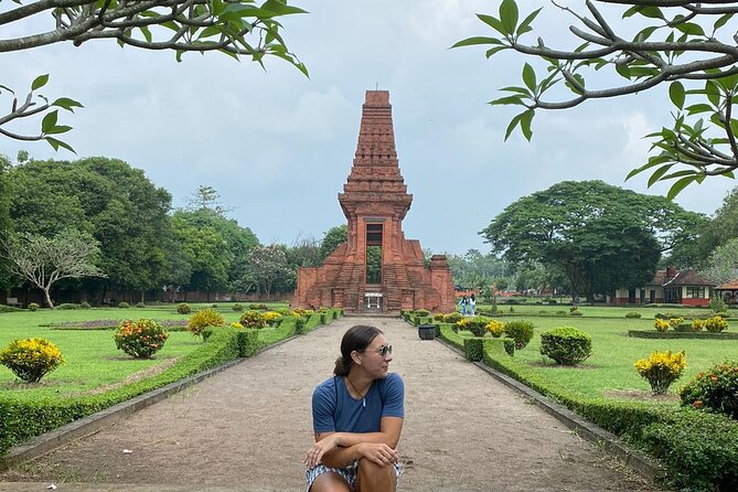 Majapahit Heritage Archaelogy Tour via Surabaya
