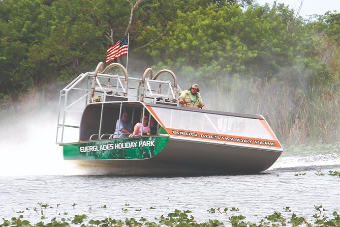 Miami Everglades: Airboat Tour, Wildlife Show, and Roundtrip Bus