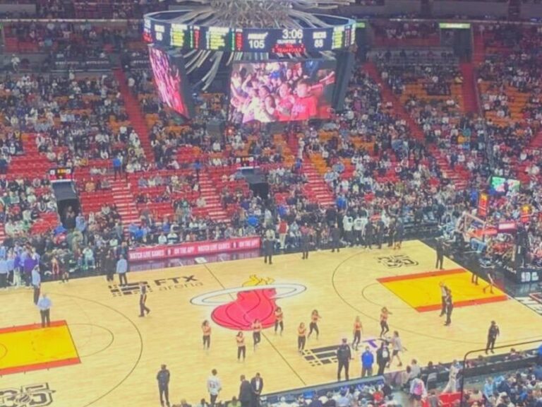 Miami: Miami Heat Basketball Game Ticket at Kaseya Center
