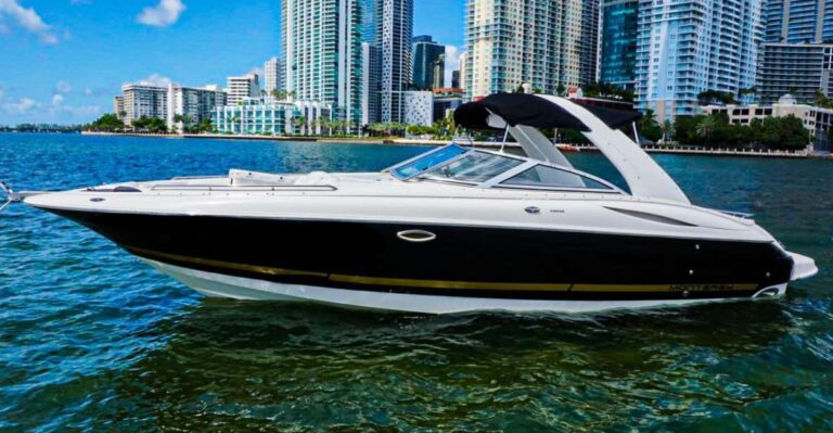 Miami: Private Boat Tour With a Captain