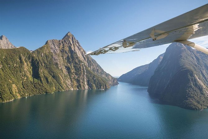 Milford Sound Scenic Flight and Nature Cruise - Tour Overview