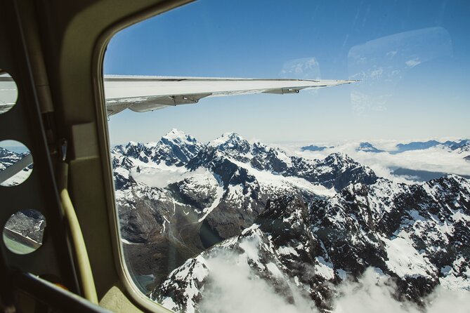 Milford Sound Scenic Flight From Queenstown - Scenic Flight Overview