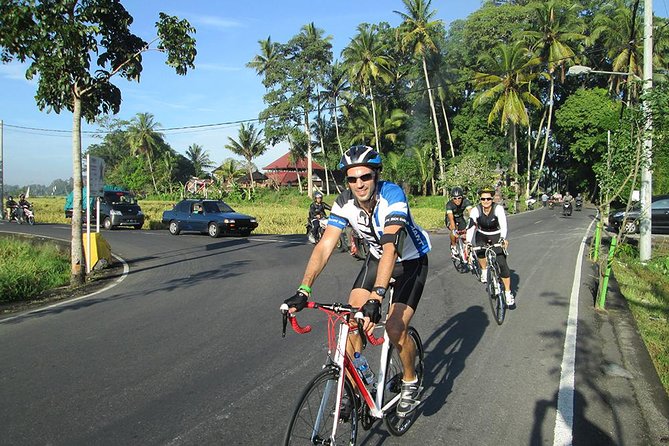 Morning Road Bike Tour in Bali Village