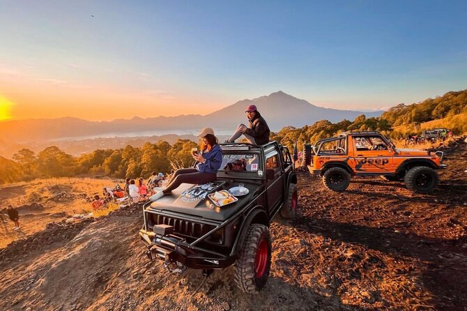 Mount Batur 4WD Jeep Sunrise Tour With Local Expert