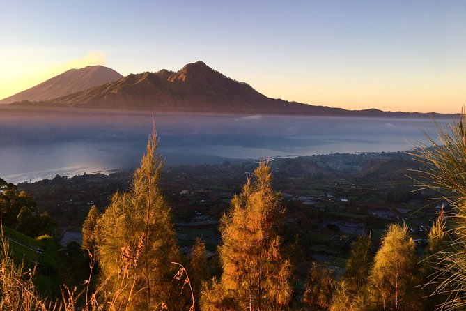 Mt Batur Sunrise Trekking With Best Local Guide – Mt Batur Trekking Package