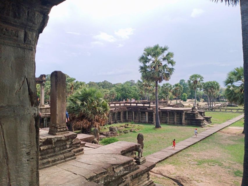 One Day Angkor Wat Trip With Sunrise - Booking Details