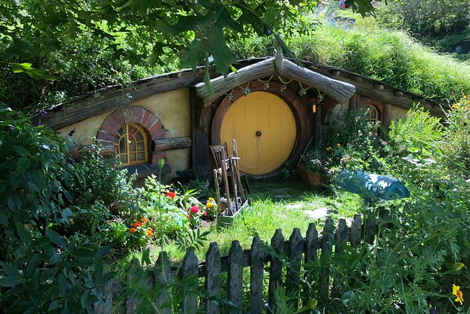 One Day Hobbiton Movie Set Visit From Auckland