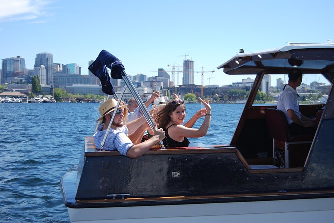 One-Hour Private Seattle Sightseeing Cruise - Pricing and Booking Details