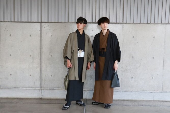 Osaka: Traditional Kimono Rental Experience at WARGO