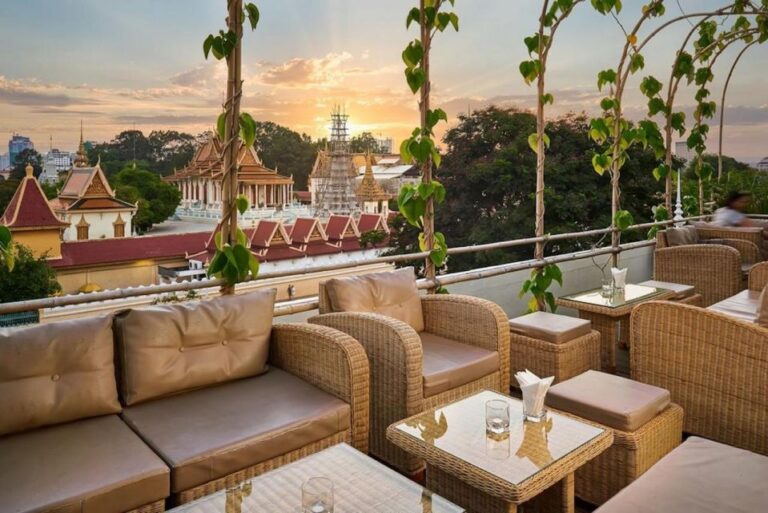 Phnom Penh: City Break With Tours – 4 Days With 5* Hotel