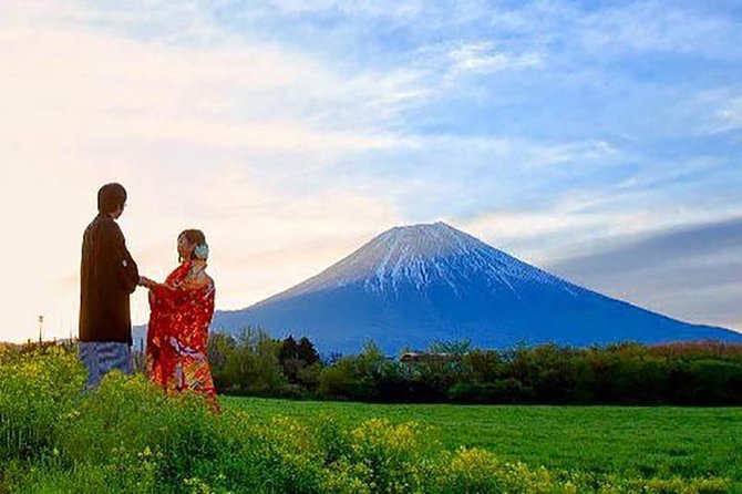 Photo Wedding at the Most Beautiful Mt. Fuji by Professionals - Pricing and Lowest Price Guarantee