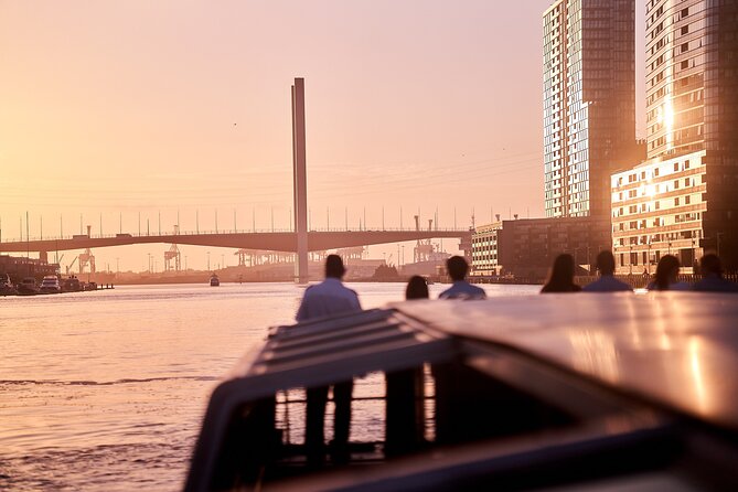 Port of Melbourne and Docklands Sightseeing Cruise