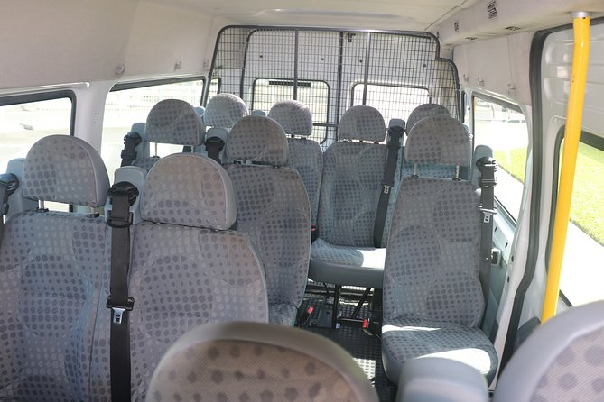 Premium Van, Private Transfer, Cairns Airport – Cairns City.