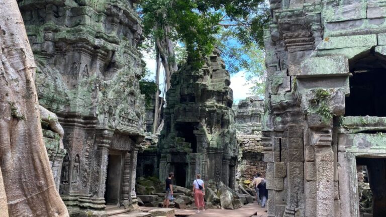Private Angkor Wat and Jungle Temple Tour