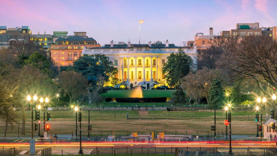 Private Evening Tour of Washington’s Monuments