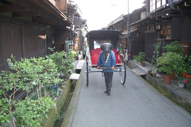 Private Half-Day Walking Tour in Takayama - Itinerary Details