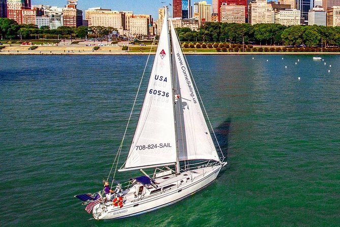 Private Lake Michigan Sailing Charter and Sightseeing Tour of Chicago - Experience on the Tour