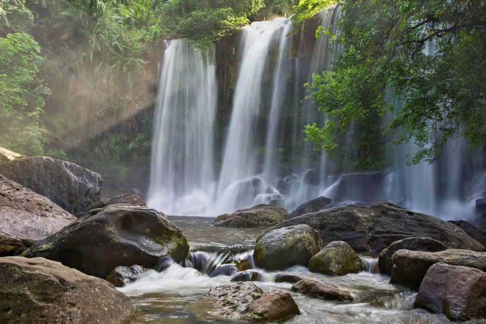 Private Phnom Kulen Waterfall and 1000 Lingas