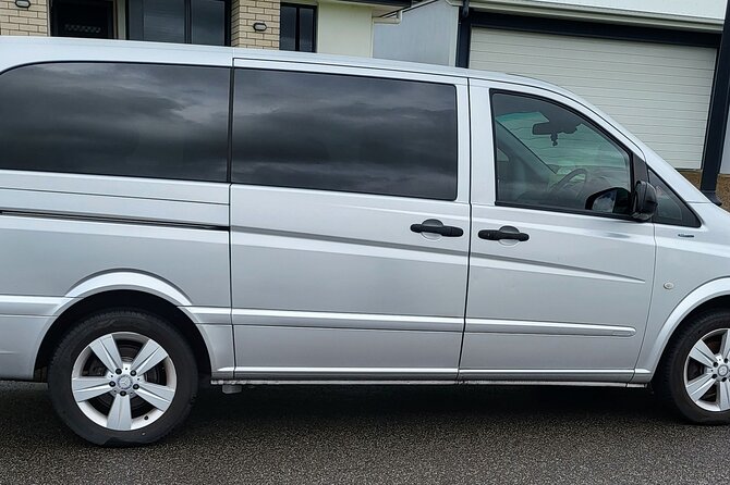 Private Transfer to Brisbane/Bne Airport From Gold Coast/Ool Airport( 1-7 Pax)