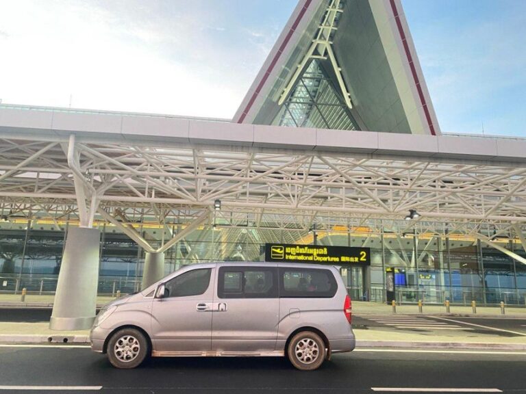 Private Transfers Siem Reap Angkor Airport to Siem Reap City