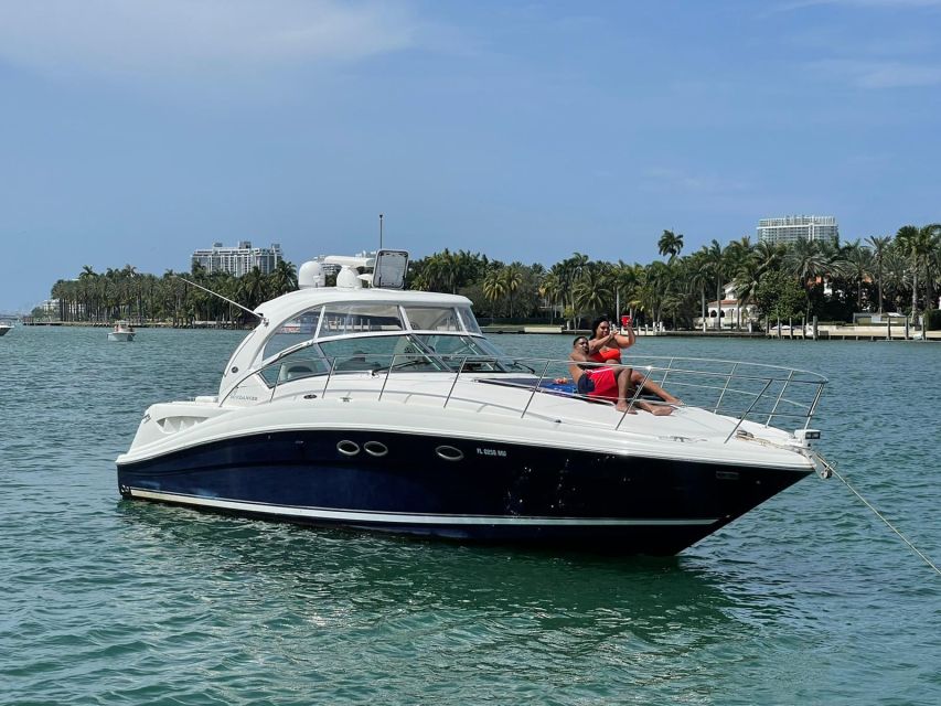 Private Yacht Rentals 2h Champagne Gift - Booking Details and Flexibility