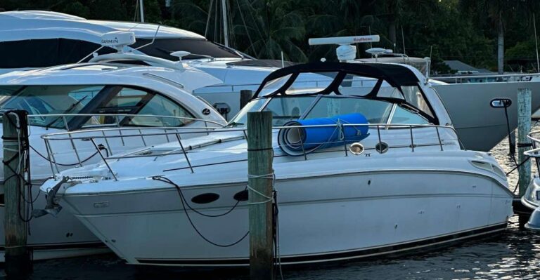 Private Yacht Rentals 4h Champagne Gift