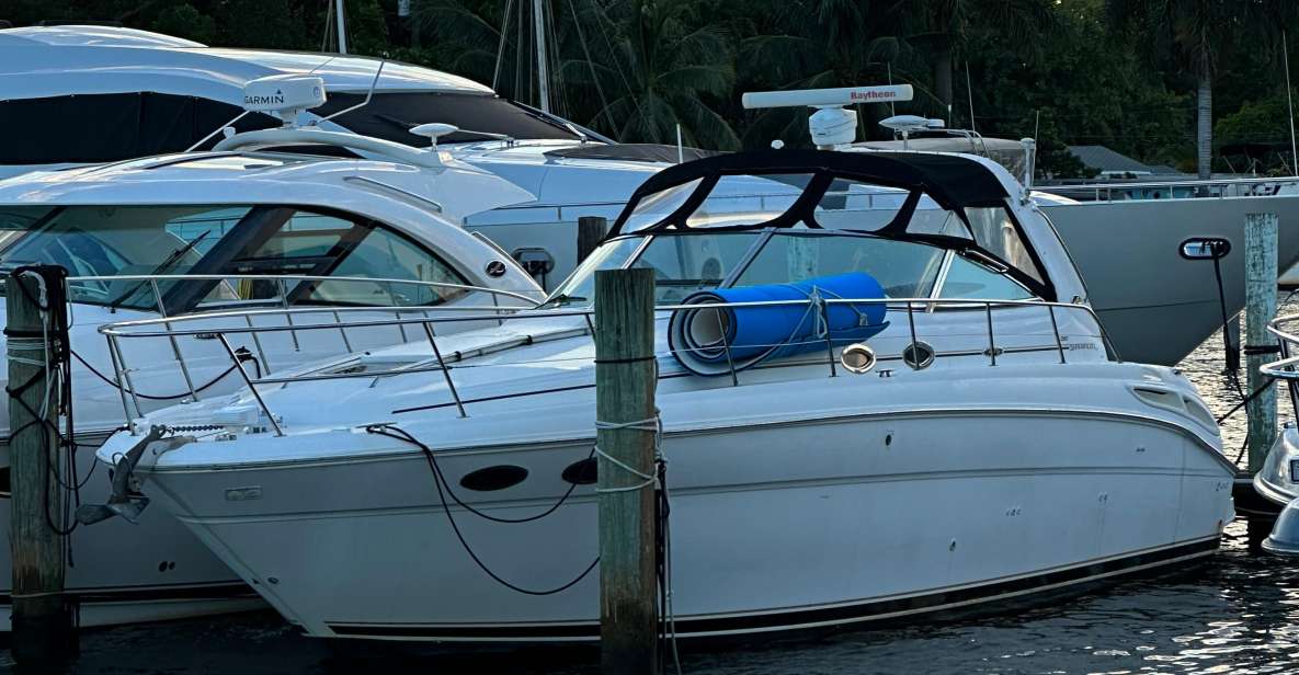 Private Yacht Rentals 4h Champagne Gift - Pricing and Booking Details