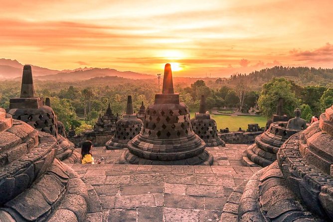 Punthuk Setumbu Sunrise, Borobudur Temple & Merapi Lava Tours - Tour Itinerary Overview