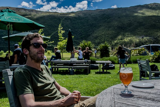 Queenstown Hop-on Hop-off Evening Beer Tour - Schedule and Stops