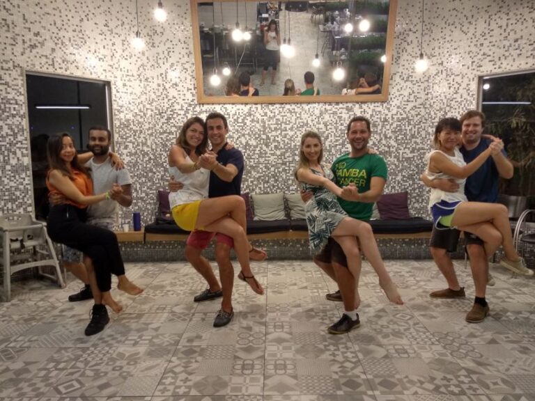 Rio De Janeiro: Samba Class