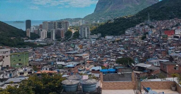 Rio: Rocinha Favela Guided Walking Tour With Local Guide