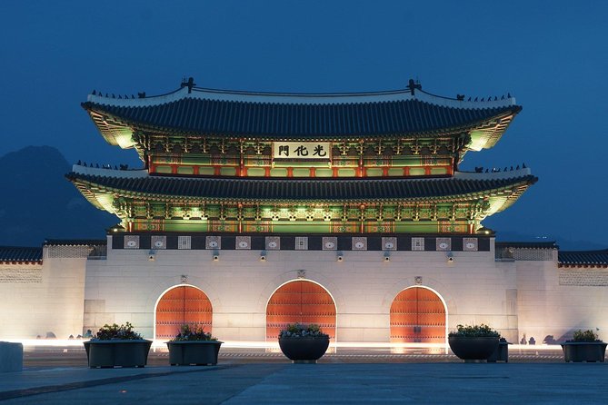Seoul City Walking Private Tour (3hours)