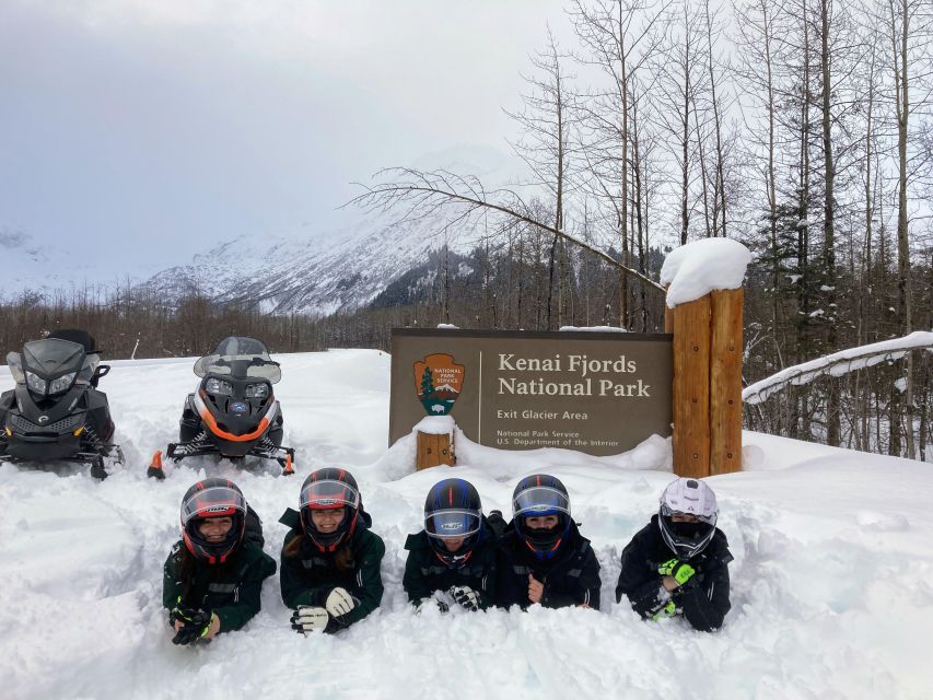 Seward: Kenai Fjords National Park Guided Snowmobiling Tour