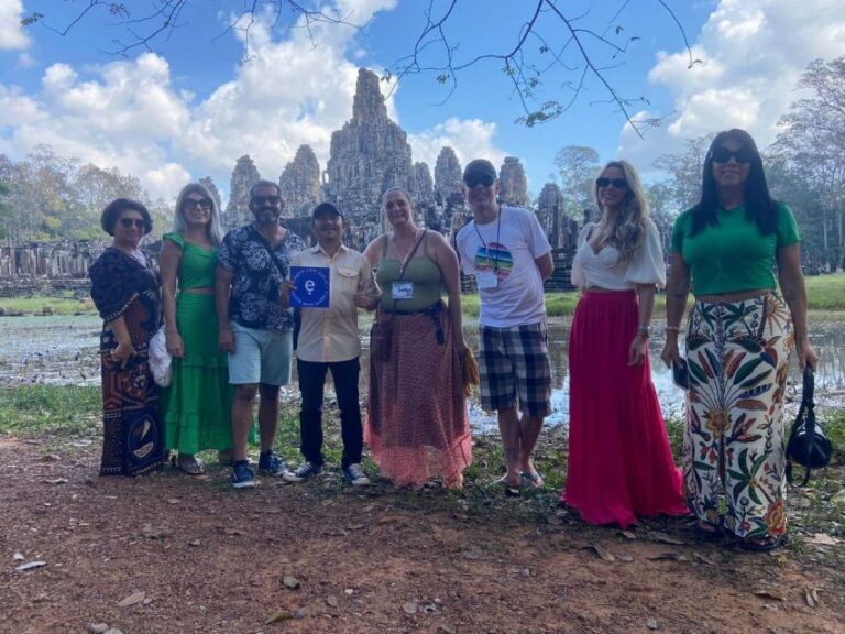 Siem Reap: Angkor 1-Day Group Tour With Spanish-Speaking Guide