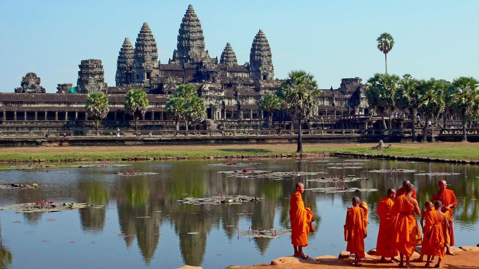 Siem Reap: Angkor Wat: Small-Group Sunrise Tour - Tour Details