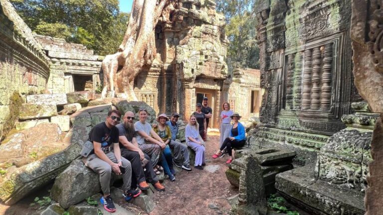 Siem Reap: Angkor Wat Sunrise Small-Group Tour